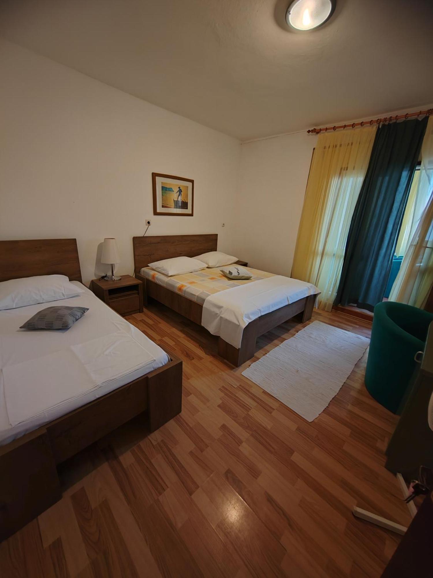 Apartmani Ankora ブリスト 部屋 写真