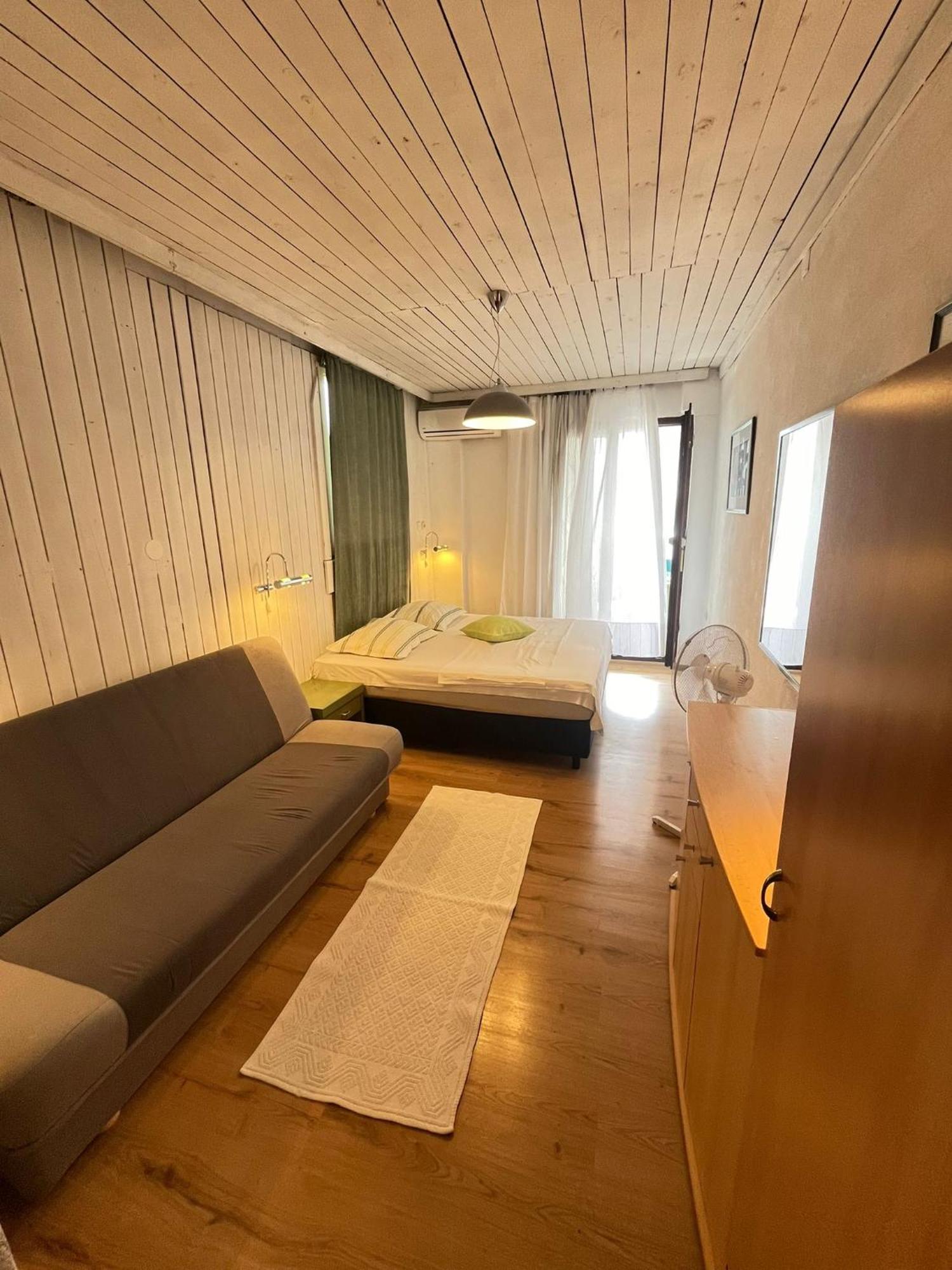 Apartmani Ankora ブリスト 部屋 写真