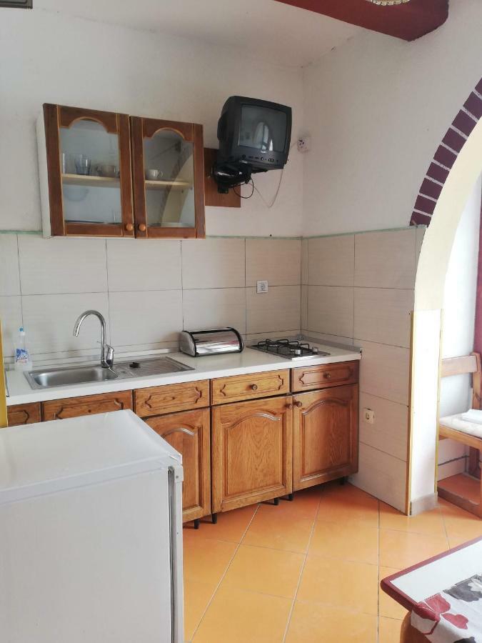 Apartmani Ankora ブリスト エクステリア 写真